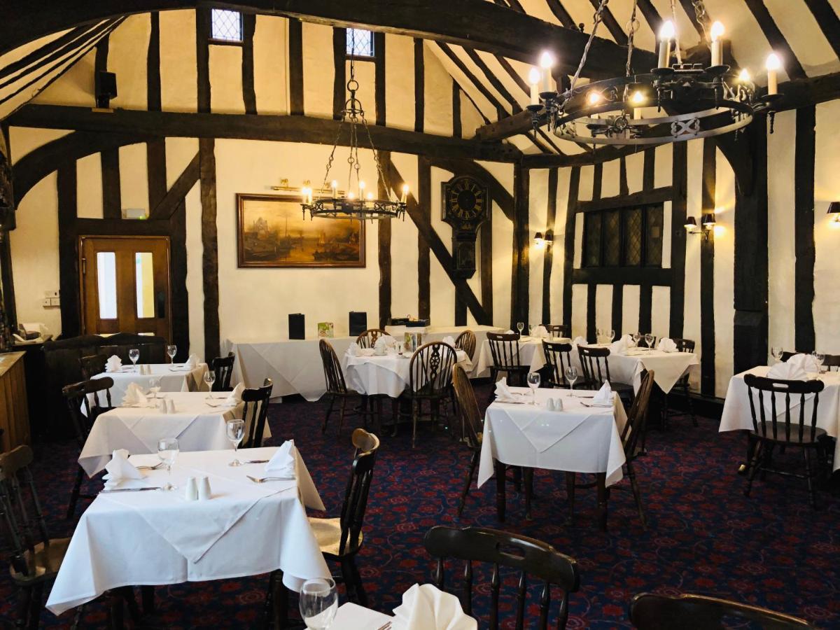 Brook Red Lion Hotel Colchester Exterior foto